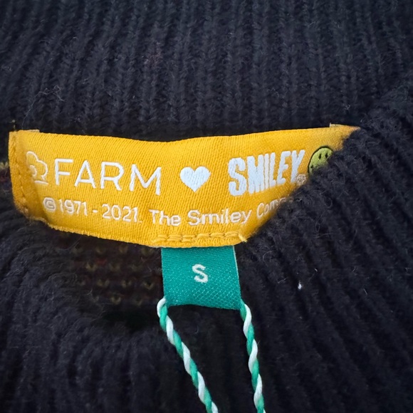 FARM Rio Multicolor Crew Neck Sweater - Picture 4 of 5